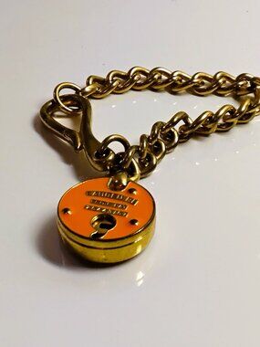 Ralph Lauren Padlock Enameled with gold tone Chain 18 cm